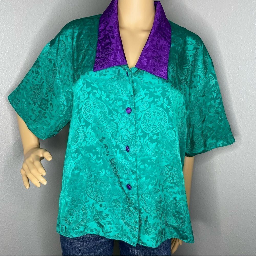 Vintage Victoria’s Secret Floral Print Green and Purple Pajama Top Size Medium